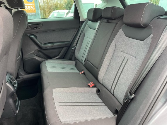SEAT ATECA Ateca diesel BVA-007.jpg
